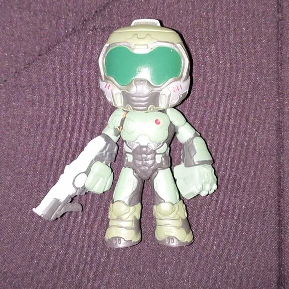 Funko Best of Bethesda Mystery Blind Box Space Marine Breton Figures Lot of 2 - Picture 4 of 6